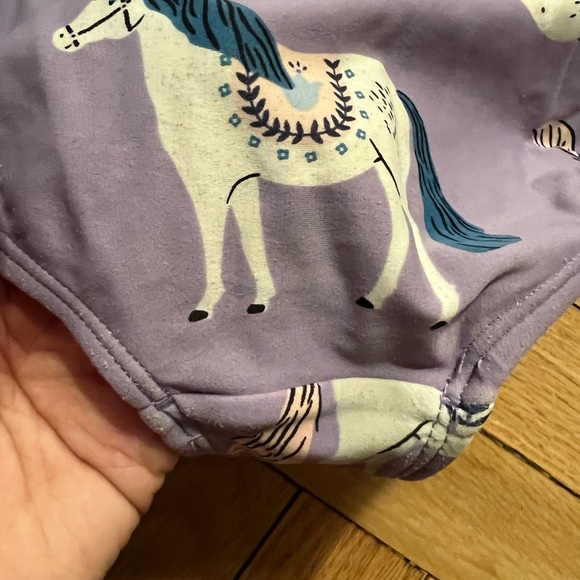 Hanna Anderson purple pony ruffle swimsuit sz 120cm US 6-7, used - Picture 3 of 7